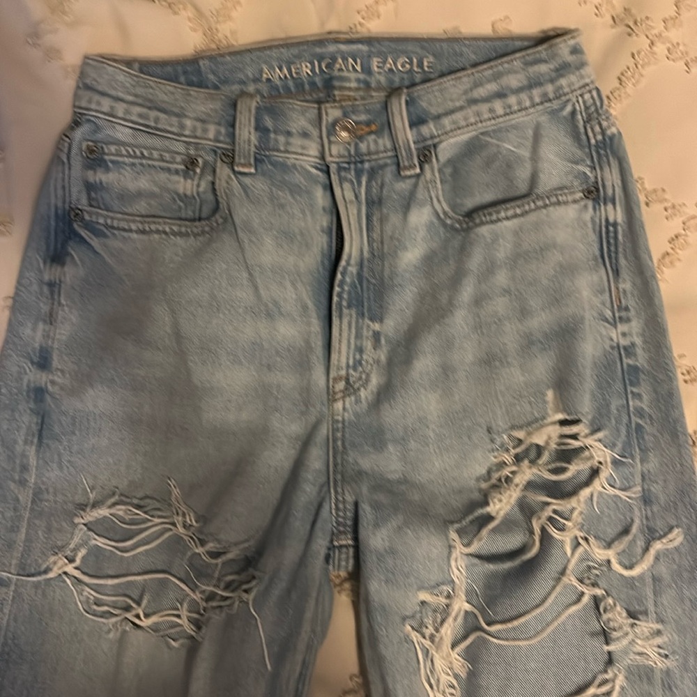 American Eagle wide leg jeans, ripped legs